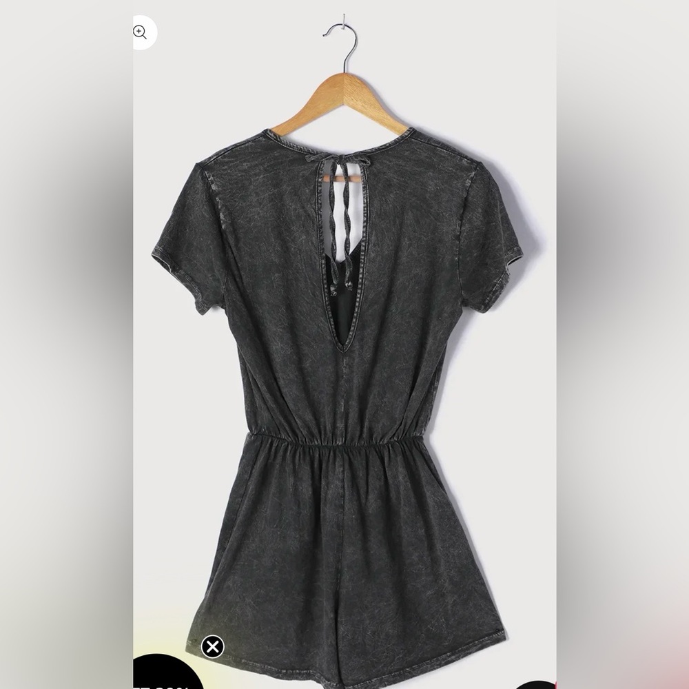 Lulus Black Acid Wash Open Back Tie Detail Short Sleeve Romper New - Picture 6 of 12